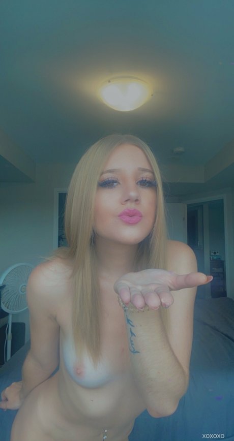 Jasmine Nicolle nice star pic