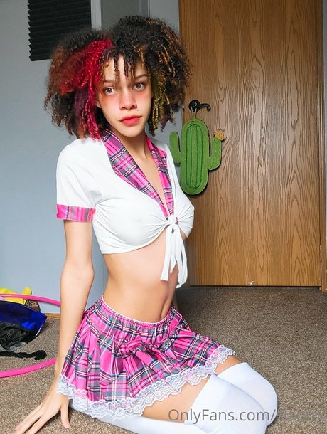 slautrx pornstar exclusive image