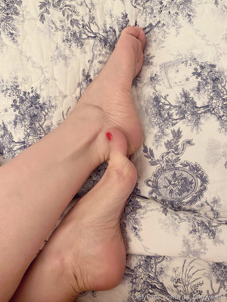 Rita Faltoyano adult model images