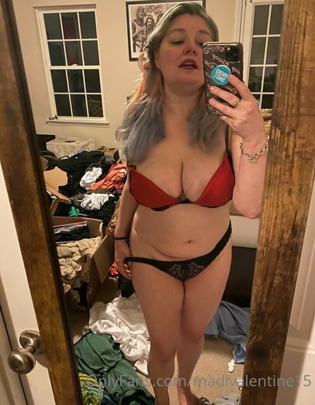 trans free onlyfans naked pic