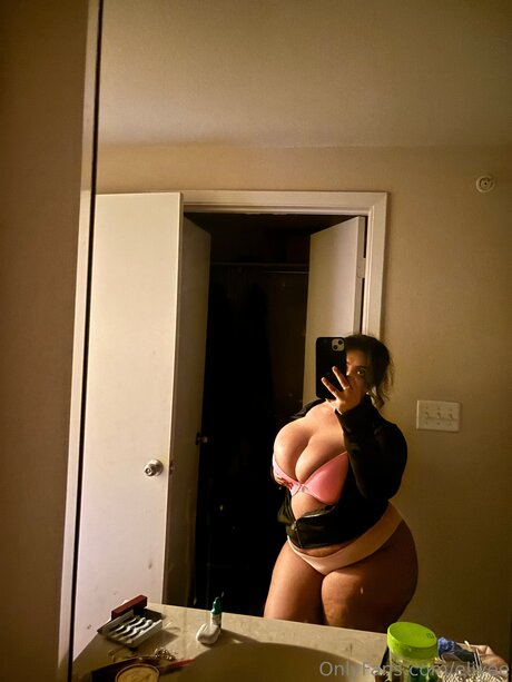 Eliyee porn actress images