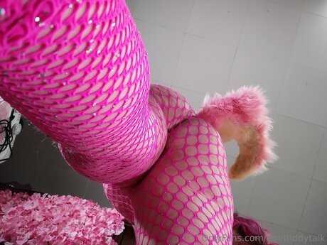 Egirltiddytalk nudes model photo