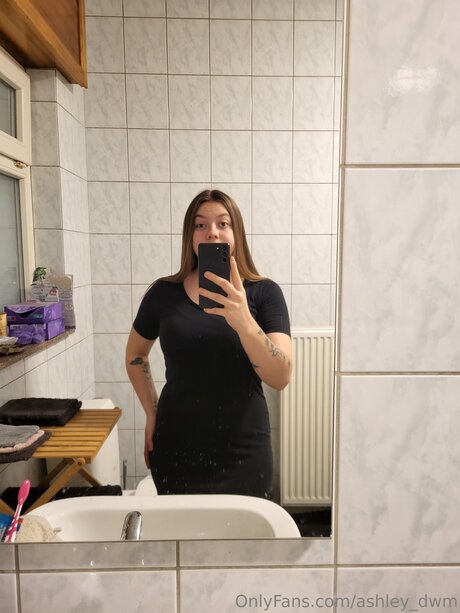 Ashley Dwm star porn photos