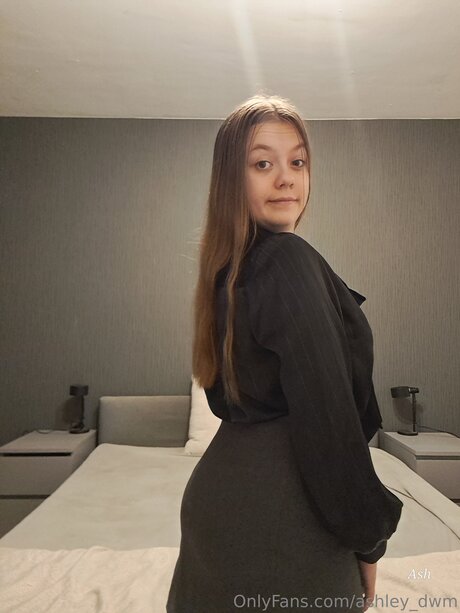 Ashley Dwm top actress photos