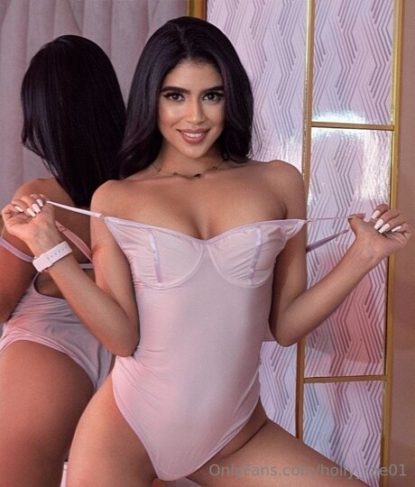 Holly Rae01 star nice galleries