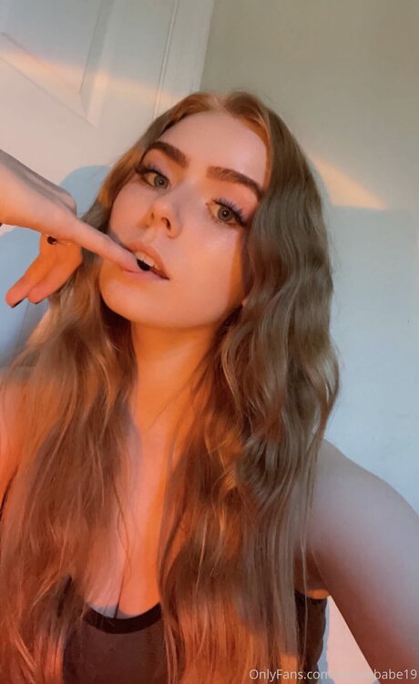 Aussiebabe19 hot model pics