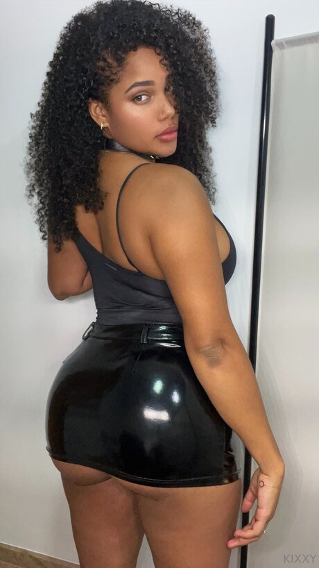 shemale riding onlyfans free sexy images