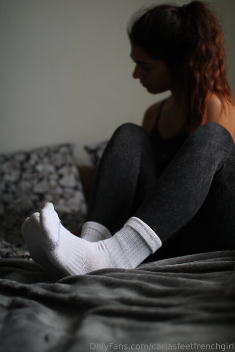 Carlasfeetfrenchgirl erotic actress picture