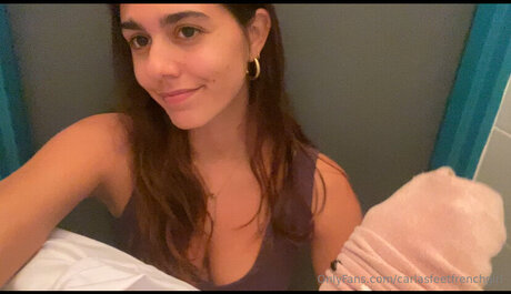 Carlasfeetfrenchgirl top pornstar photo