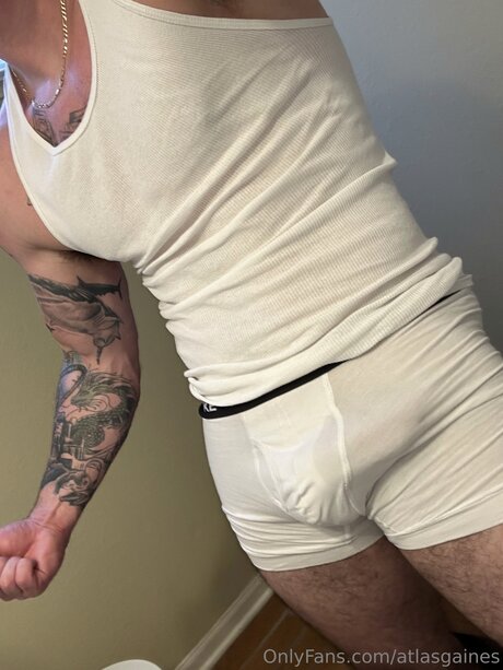 Atlasgaines nice model photo