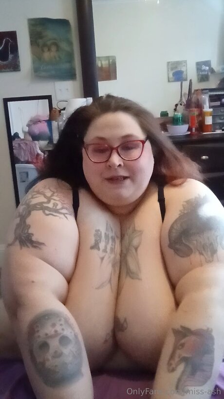 Miss Ash free pornstar archive