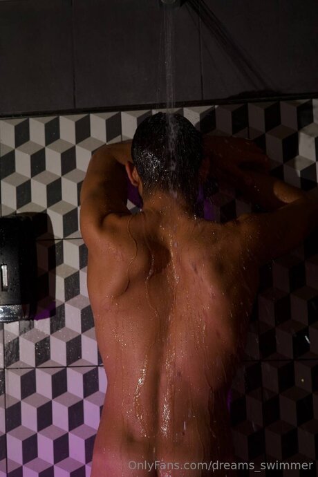 Dreams Swimmer art actress galleries