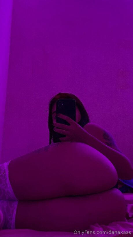 Danaxass pornstar nude image