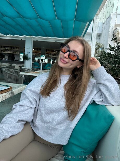 Lily The Queen star high quality archive