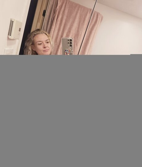 Diamondblondienorris star porn image