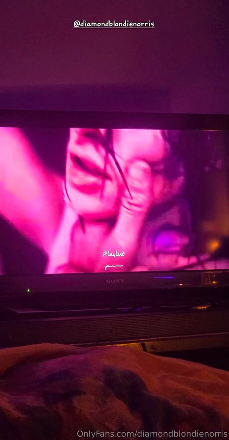 Diamondblondienorris best actress pics