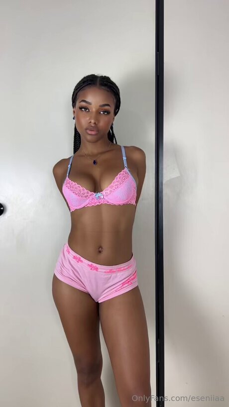 Eseniiaa naked pornstar gallery