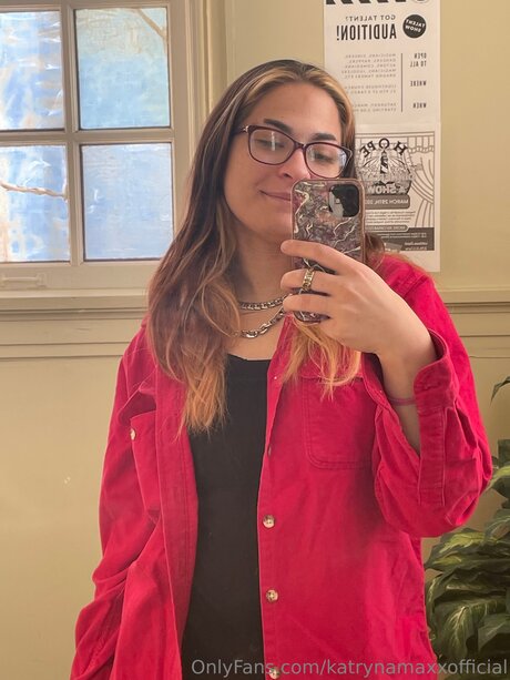 Katrynamaxxofficial nudes pornstar picture