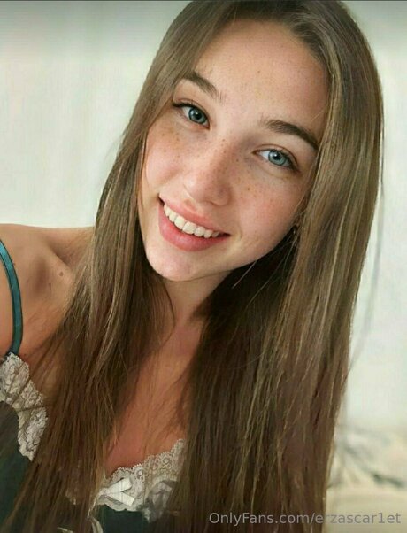 Erzascar1et pornstar adult img