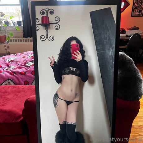 Iwilleatyoursoul free actress photos