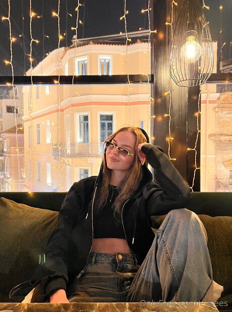 Elisees star nice pictures