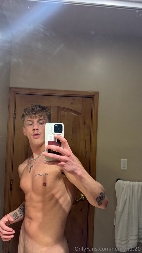 Henryhot20 pornstar sex pictures