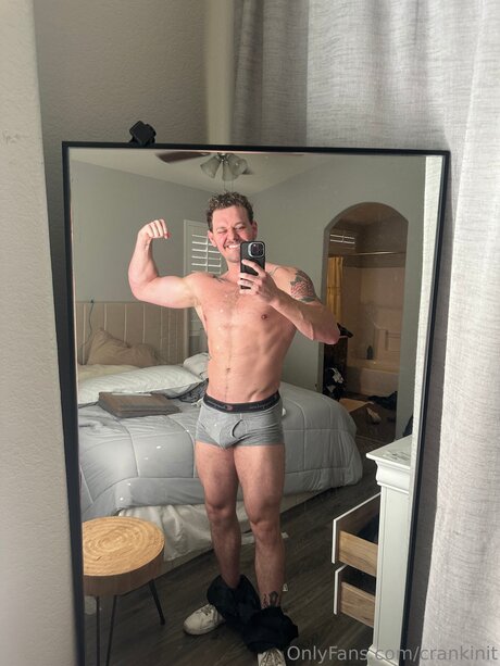 small cock onlyfans beautiful pictures