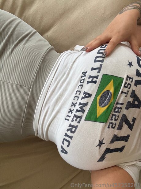 U457358201 actress images