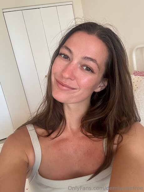 Demiwildefree hd actress pictures