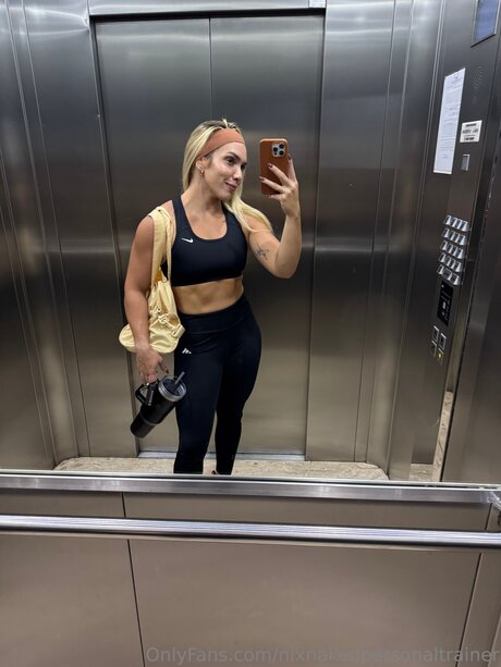 Nixnakedpersonaltrainer erotic actress picture