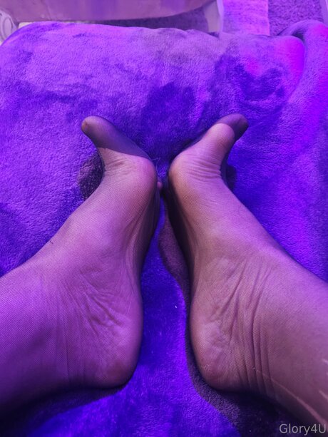 Glory4u high quality pornstar gallery