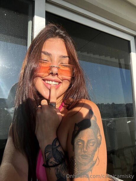 Camicamisky art star img