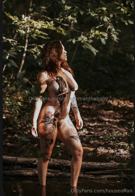 Houseoffan star sex pic