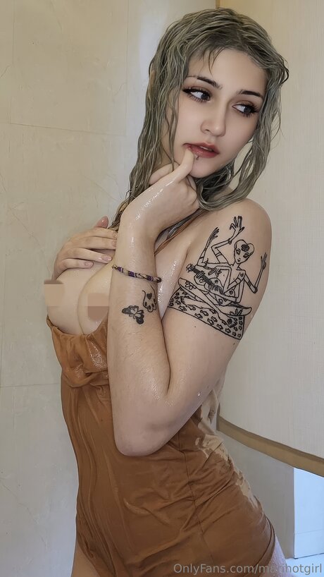 Marihotgirl erotic pornstar picture