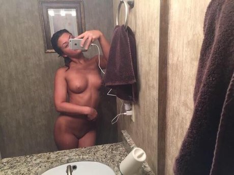 LAUREN TYLER erotic pornstar img