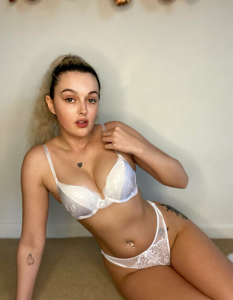 kyliereed star exclusive photos