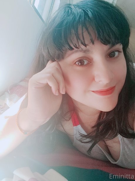 Eminitta pornographic model photo