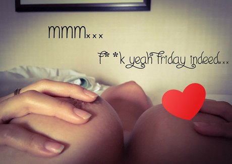 Simpalicety perfect model pic