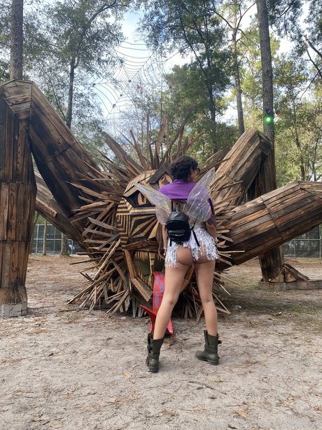 Starrysigh adult model pics