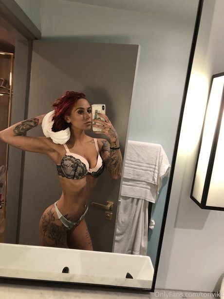 Tori Vikk nude pornstar pictures