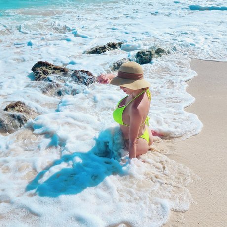 fat tits onlyfans exclusive photos