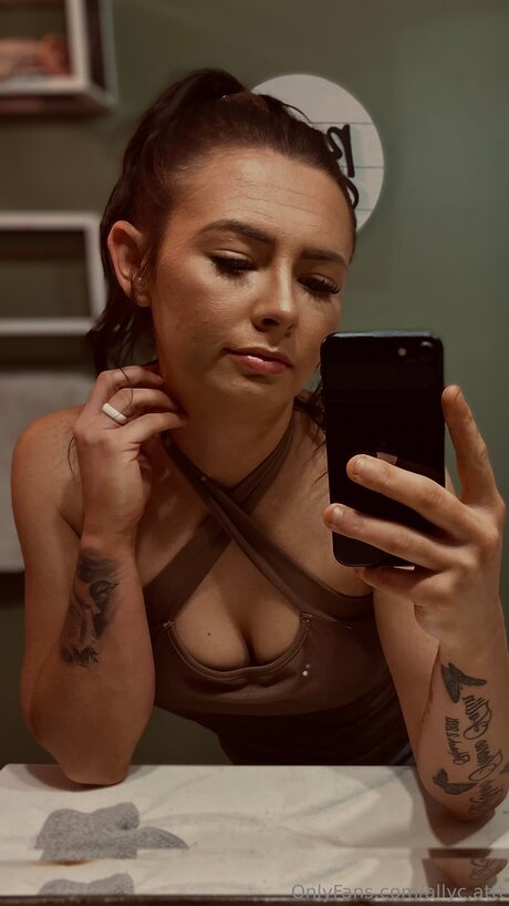 Allyc Attt pornstar top pictures