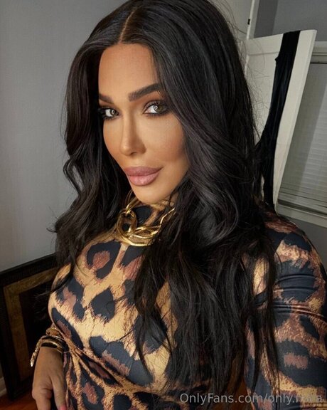 dominatrix onlyfans perfect pic