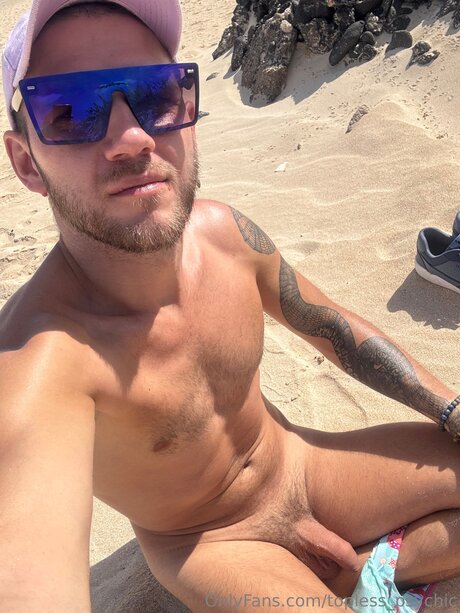 Topless Psychic pornstar nudes archive