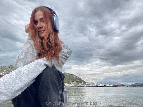 Meowk Bae hot actress gallery