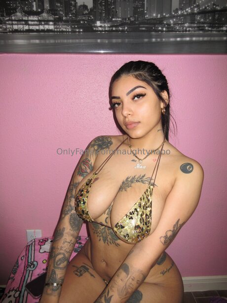 Naughtynaoo model pornographic images