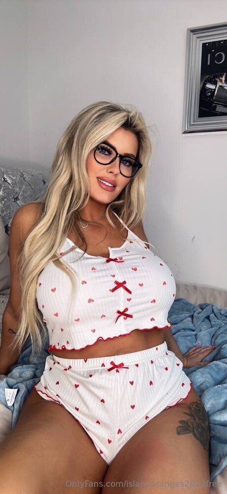 Islandoranges2022free pornstar nude img