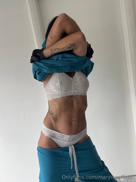 shemale onlyfans top picture