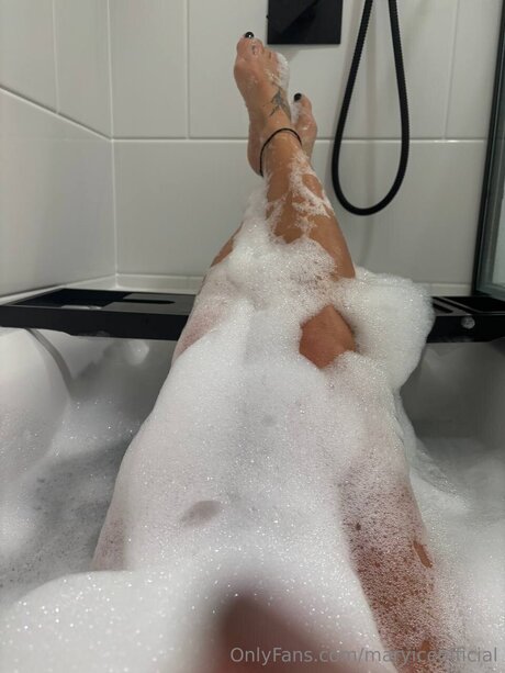 Maryiceofficial sexy actress picture