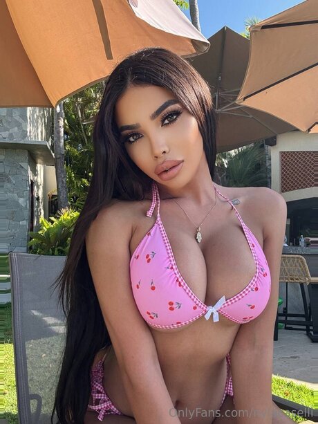 Nylajade pretty actress pics